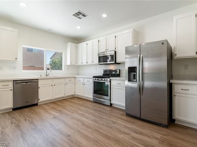 8736 Apiary Wind St, Las Vegas, NV, 89131