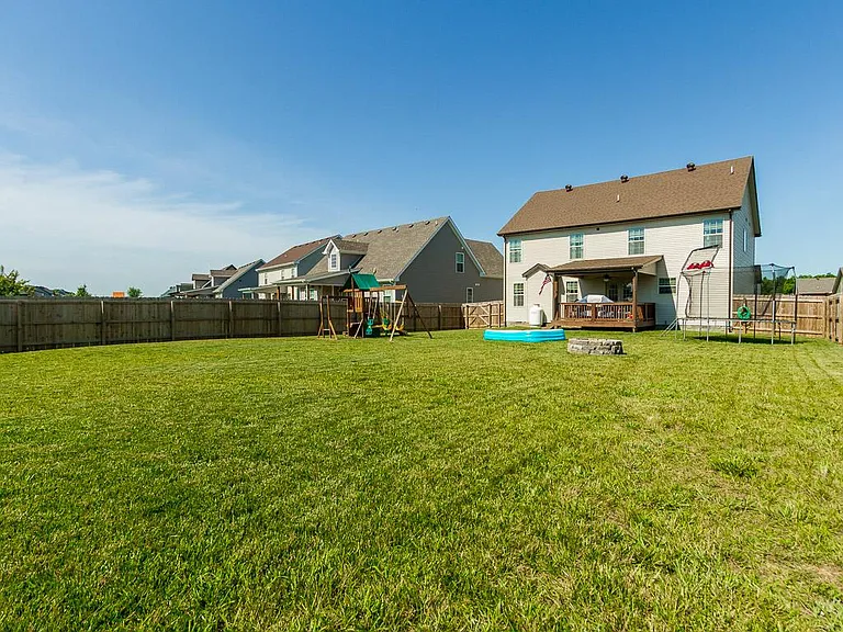 3753 Tradewinds Ter — Photo 36