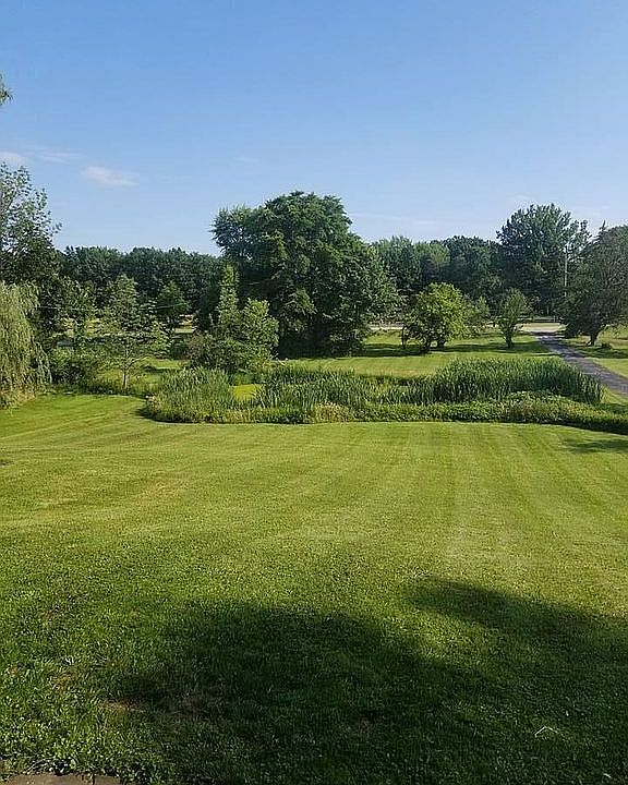 2nd image of 29749 Emery Rd