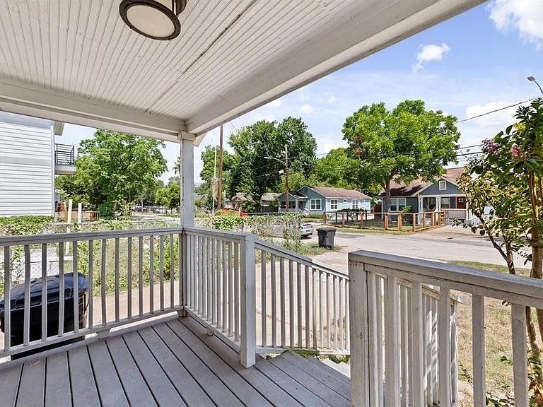 1305 Idylwild St #A — Photo 5