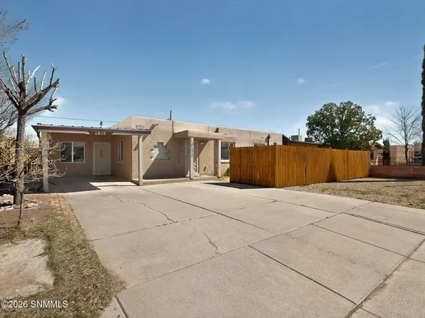 1210 Circle Dr, Las Cruces, NM 88005