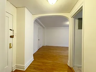 Rented by Rita S Citrin, LREB