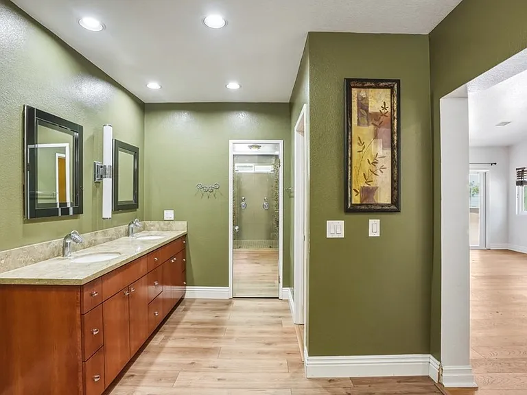 1023 Highlight Dr — Photo 25