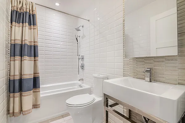 Rented by Compass | media 35