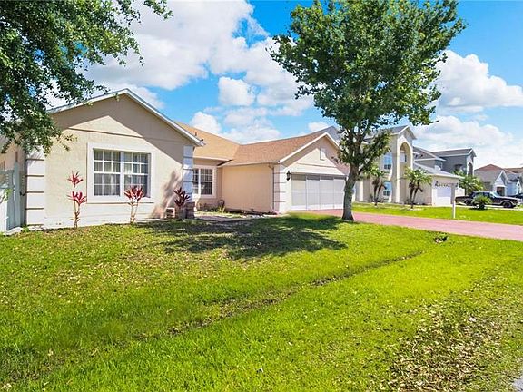 2nd image of 215 Beckenham Dr