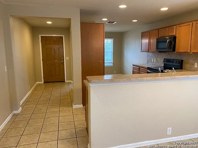 3708 Greenridge — Photo 3