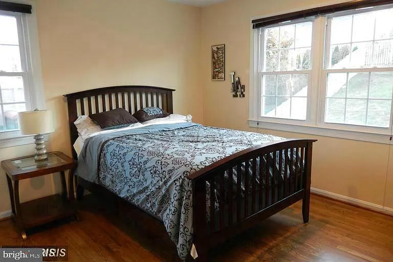 5512 Massachusetts Ave — Photo 42
