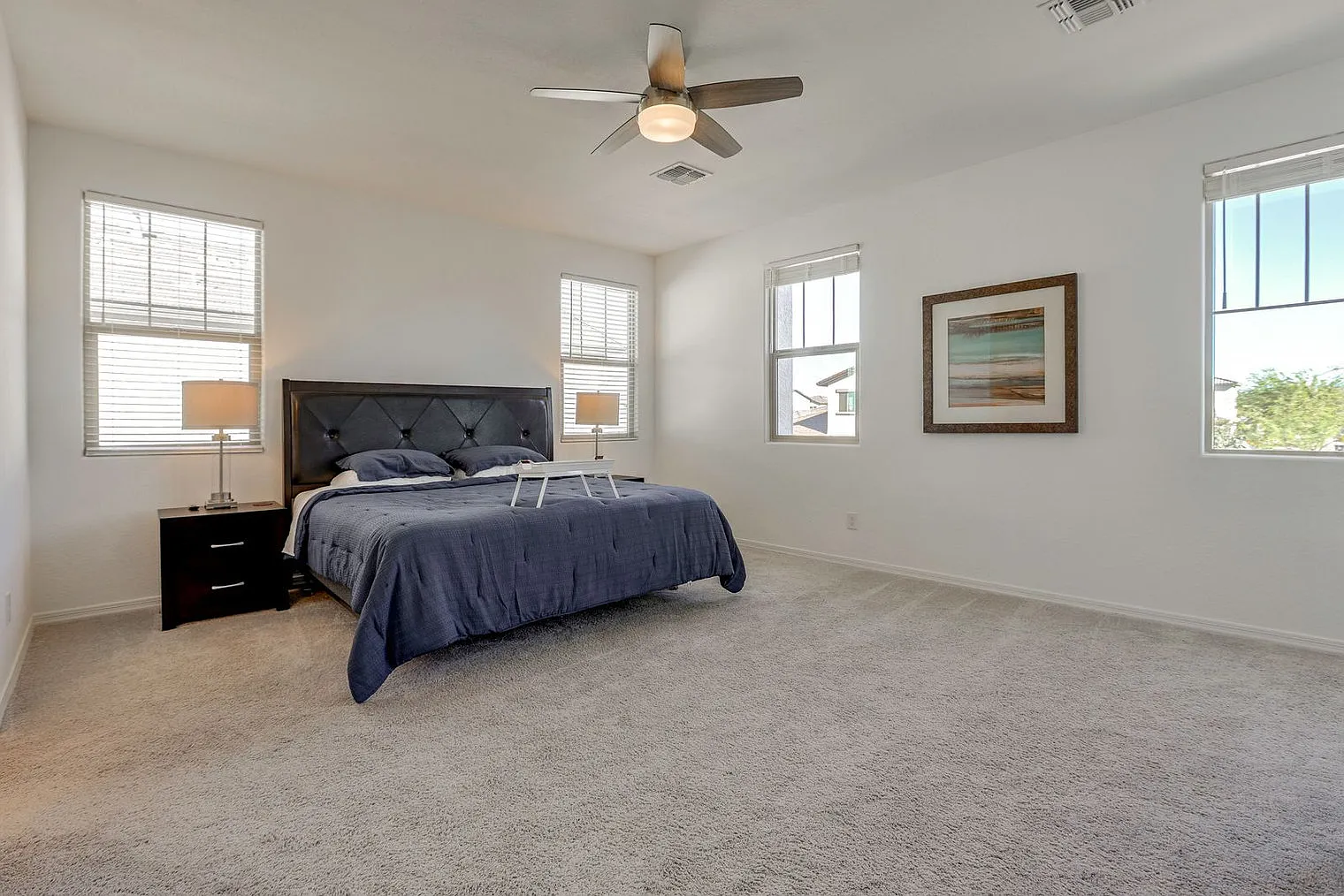 3 bed, 2.0 bath, 2045 sqft, $3,791 — Photo 4