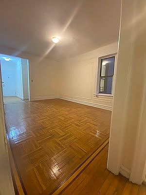 1st image of 50 Seaman Ave #6E