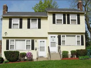 19 Goodwin St, Manchester, CT 06040