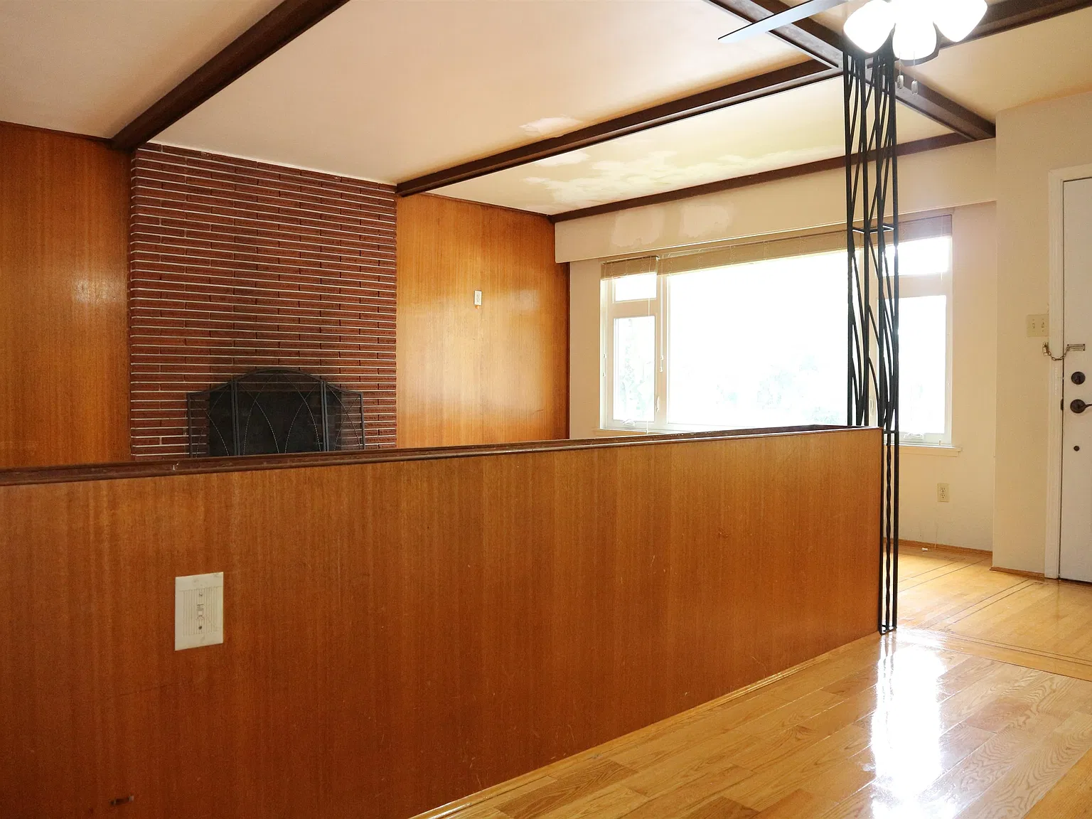 2 bed, 1400 sqft, $2,600 — Photo 2