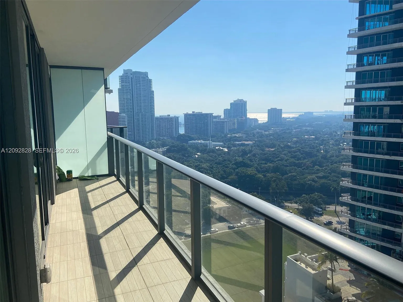 Sls Brickell — Photo 2
