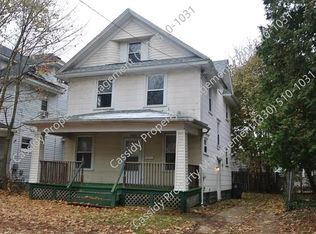 136 Hollinger Ave, Akron, OH 44302