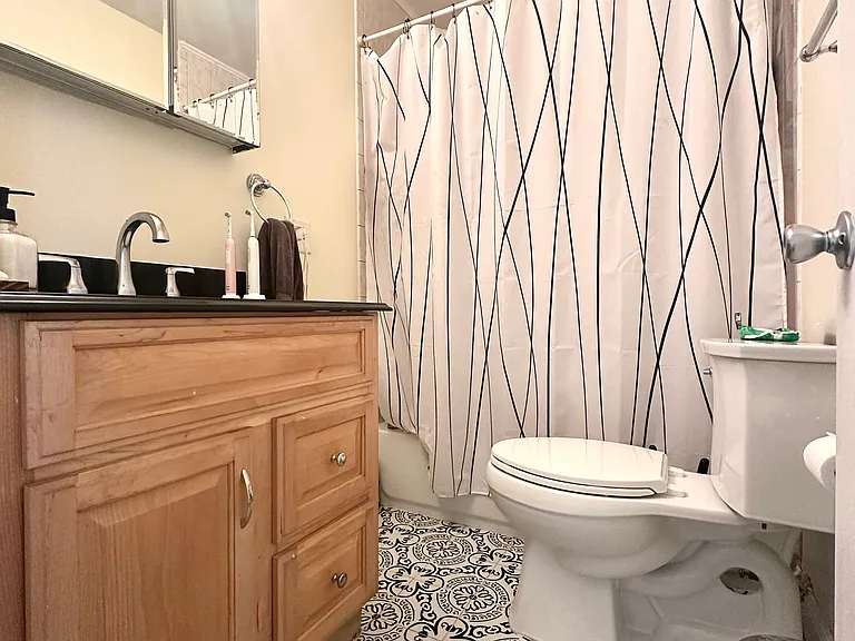 119 Willow St #1 — Photo 10