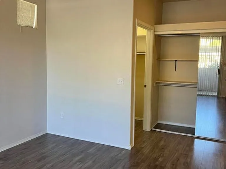 9550 E Thunderbird Rd #144 — Photo 7