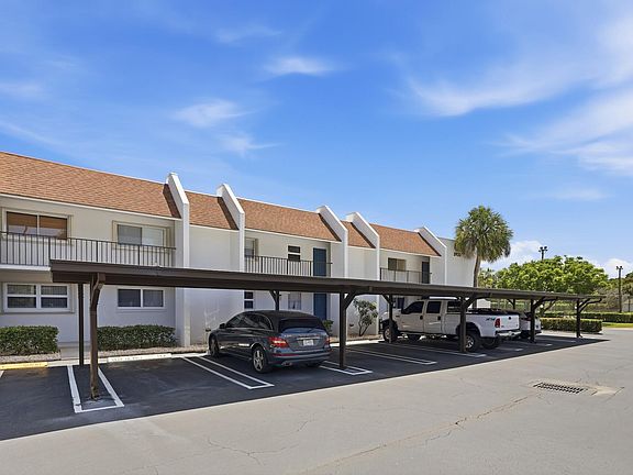 2nd image of 2925 SW 22nd Avenue #2080