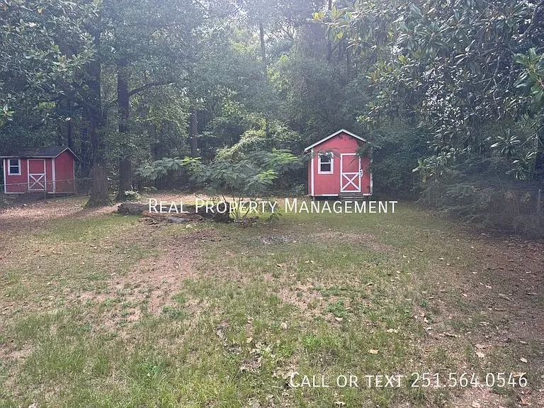 7969 Pine Springs Dr — Photo 16