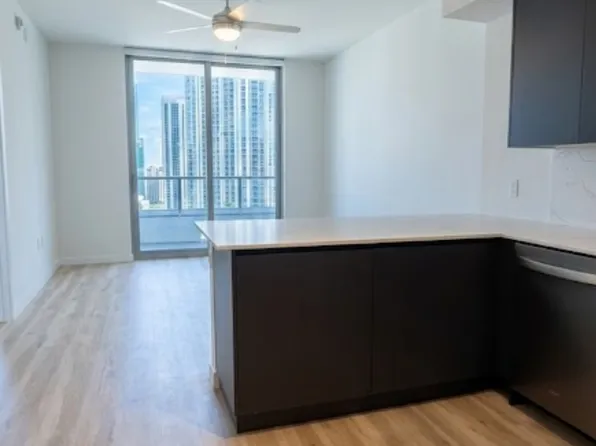 536 SW 2nd St #A1, Miami, FL 33130