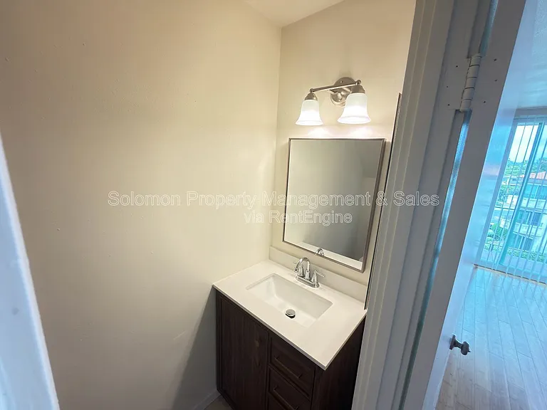 4477 Mentone St #202 — Photo 7