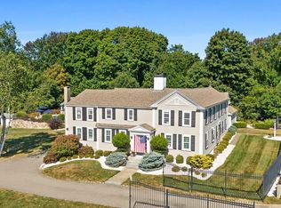17 Common St, Scituate, MA 02066