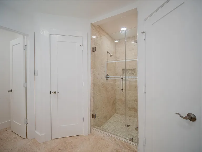 4815 Caris St — Photo 29