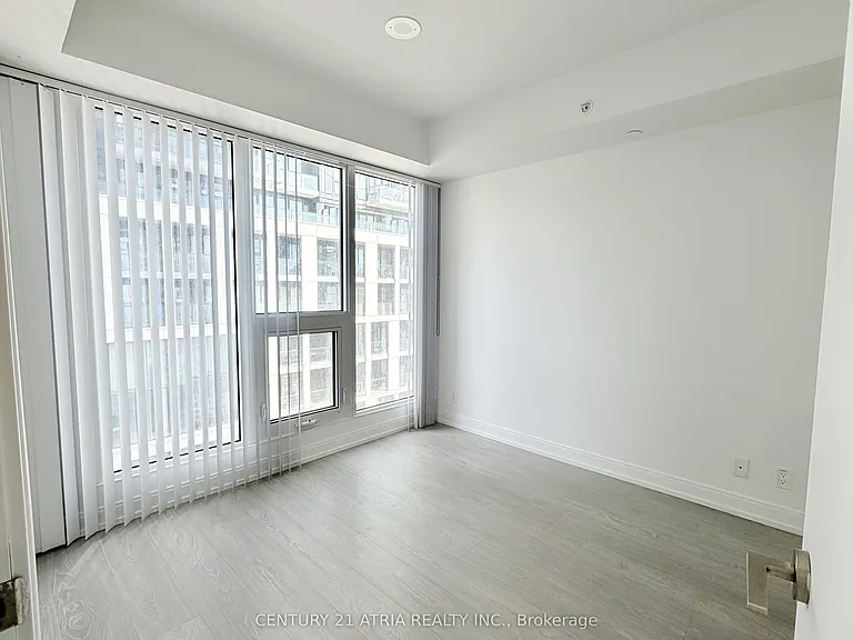 181 Dundas St E #715 — Photo 10