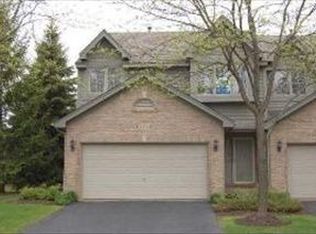 843 Millcreek Cir, Elgin, IL 60123