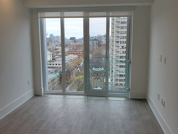 4th image of 50 McCaul St