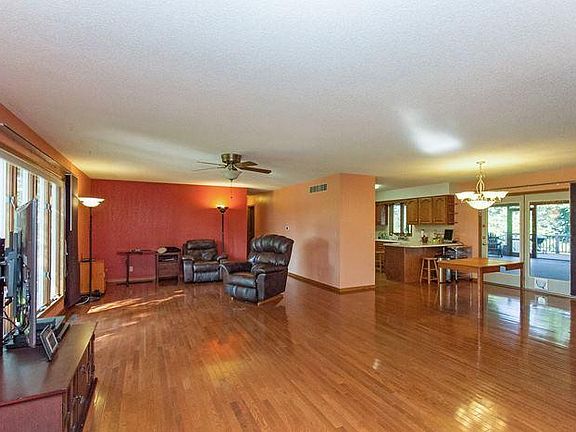 2nd image of 4998 N Dakota Ave