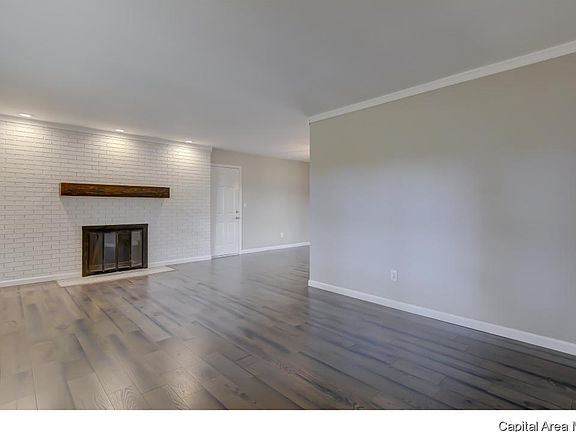 3rd image of 51 Birch Lake Dr