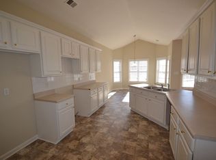 1175 Chandler Ridge Dr, Lawrenceville, GA 30045
