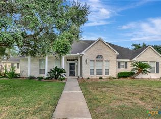 202 Ridge Vw, Victoria, TX 77904