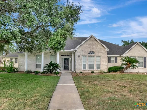 202 Ridge Vw, Victoria, TX 77904