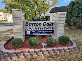 Barton Oaks Apartments