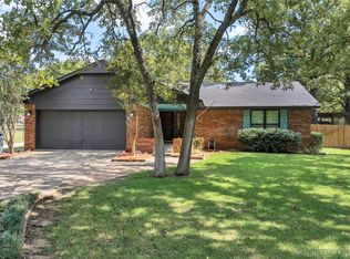 720 Lorraine Rd, Ardmore, OK 73401