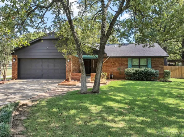 720 Lorraine Rd, Ardmore, OK 73401