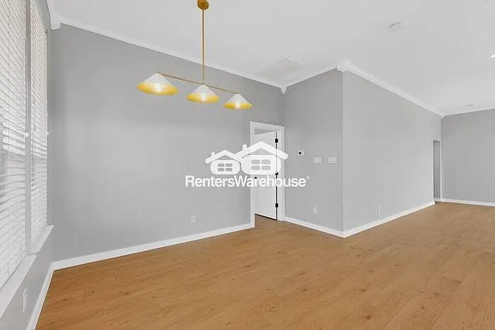 7301 Fossil Lake Dr — Photo 8
