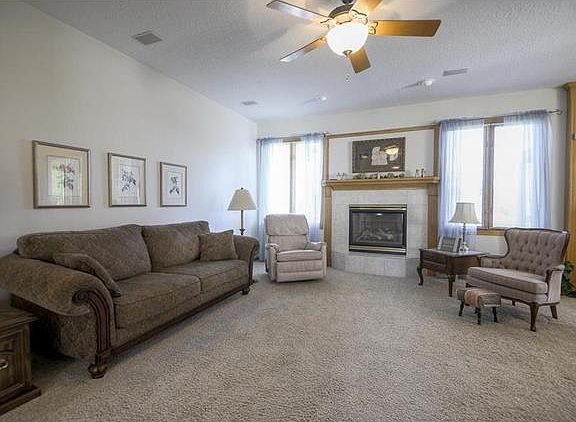 4th image of 15532 Bradfort Ct