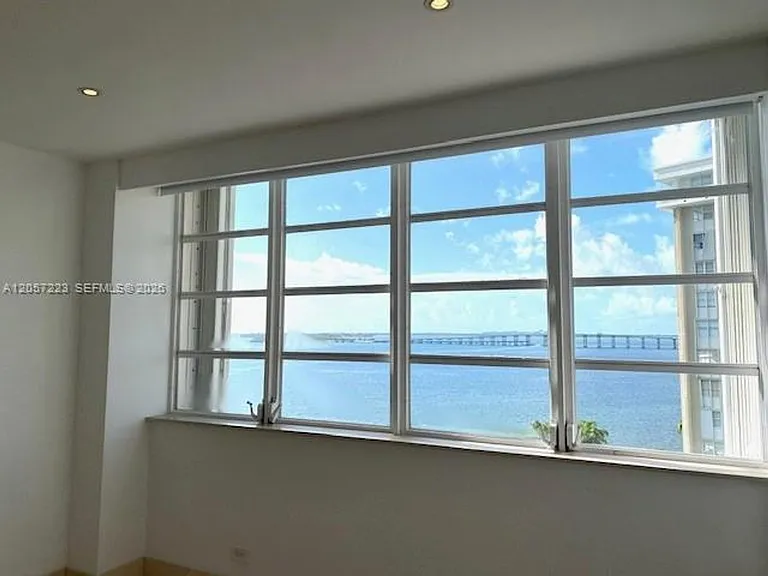 1408 Brickell Bay Dr #CU-1009 — Photo 14