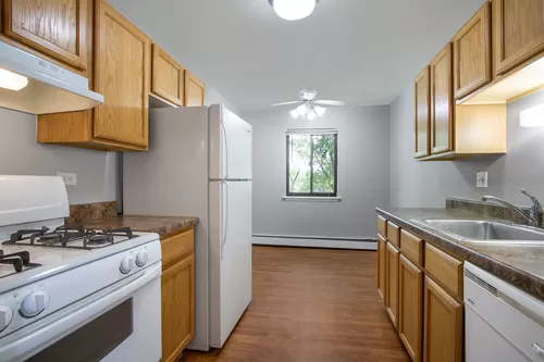 Kitchen with Dinette Space & Windows - Emerald Pointe Apartments