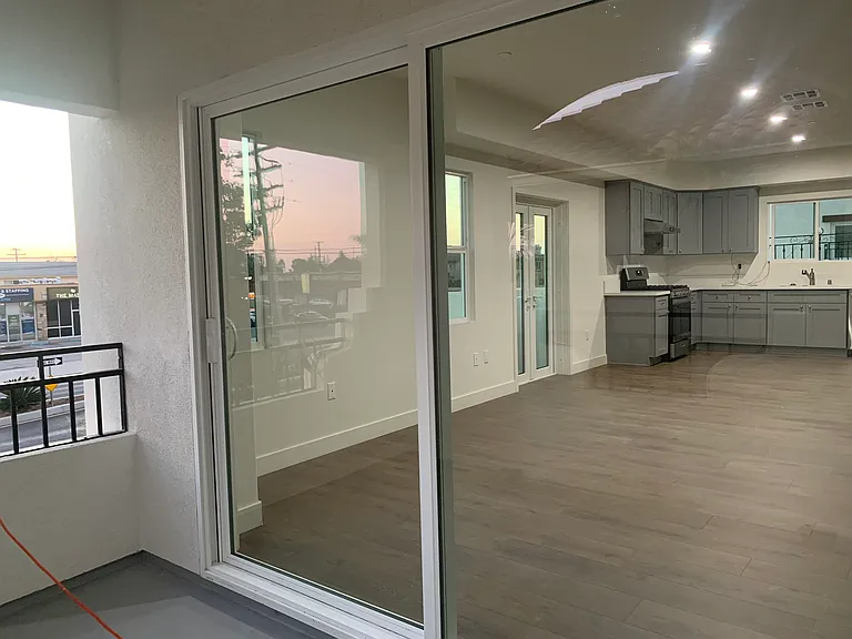 Disclaimer: The interior pictures displayed here are from another similar unit in the community for illustration only; and shall not be relied upon as an accurate representation of the actual unit itself. Please visit the unit to confirm all details.
