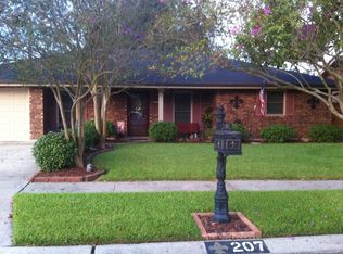 207 S Moss Dr, Houma, LA 70360