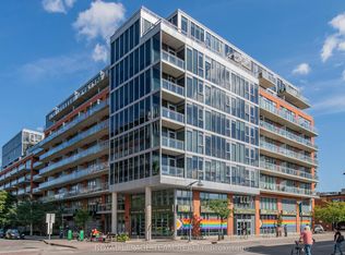 360 McLeod St #306, Ottawa, ON K2P 1A9
