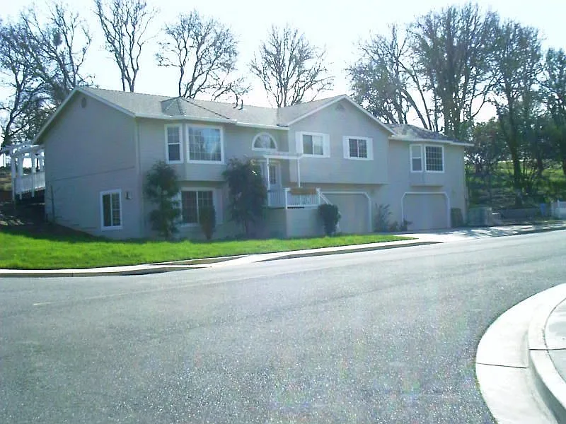 1403 Wild Oak Ct photo 1