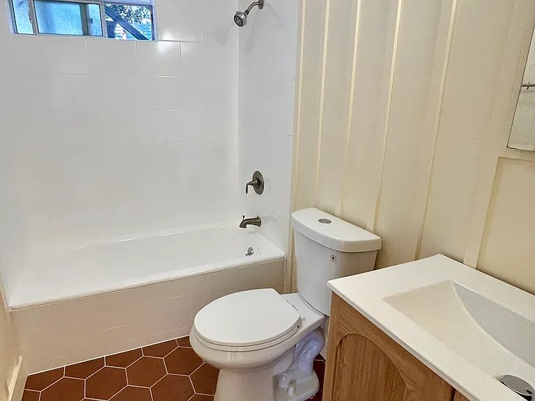 1765 Clinton St — Photo 13