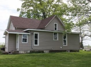 678A County Road 2100e, Greenup, IL 62428