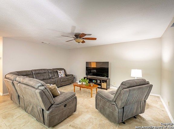 3rd image of 10914 Idabel Park