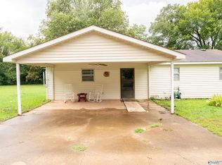 122 Eastwood Cir, Owens X Rds, AL 35763