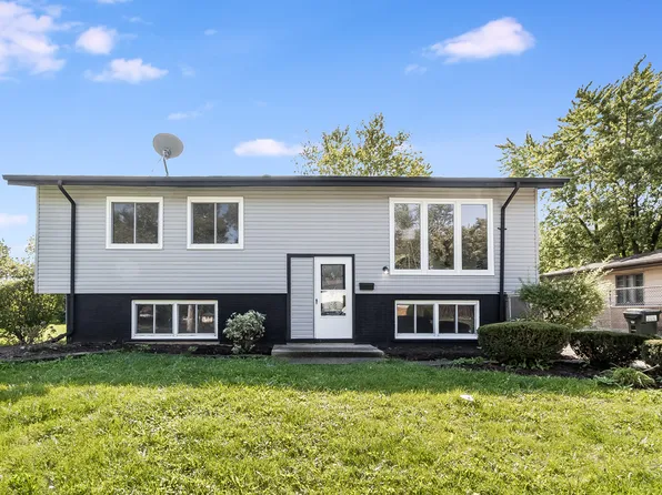 209 Grant St, Park Forest, IL 60466