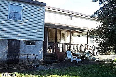 side yard